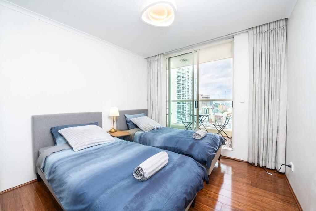 Cbd - King Sussex St 2 1 Parking Apartment *