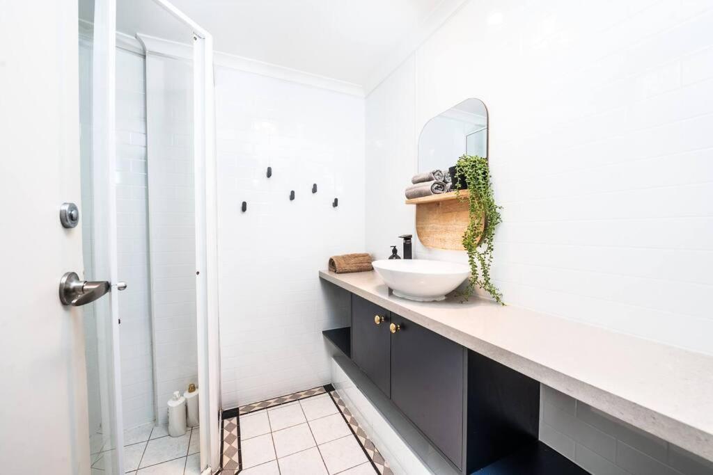 Apartment Cbd - King Sussex St 2 1 Parking Sydney