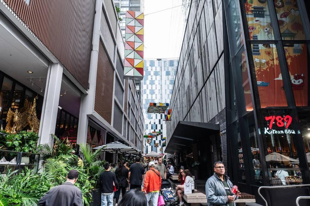 Cbd - King Sussex St 2 1 Parking *